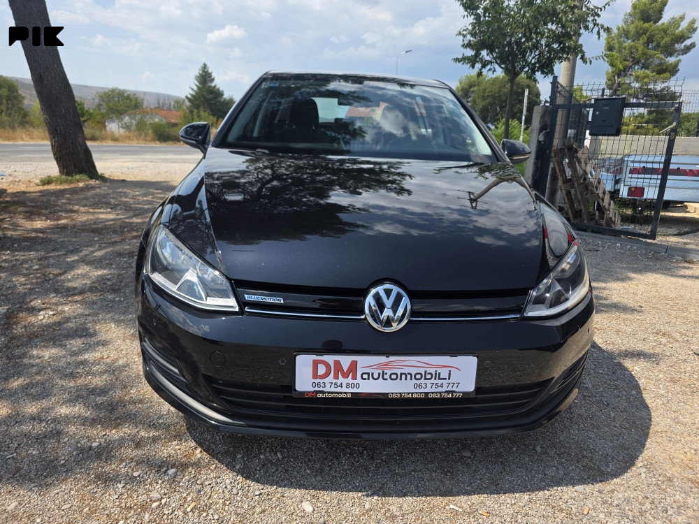 Volkswagen Golf 1.6 TDI /NAVIGACIJA/