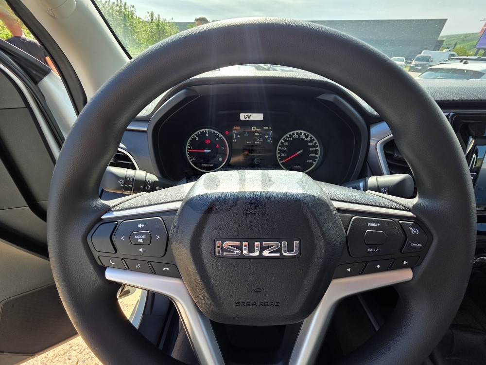 Isuzu D-Max /NOVO! 60 MJESECI GARANCIJE