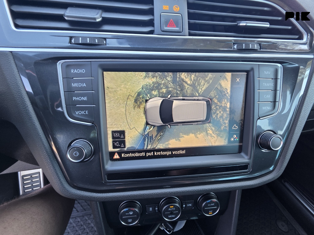 Volkswagen Tiguan R-LINE 2.0 TDI/DSG/KAMERA/LED/NAVI/4X4/20 COLL