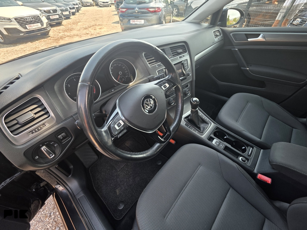 Volkswagen Golf 1.6 TDI /NAVIGACIJA/