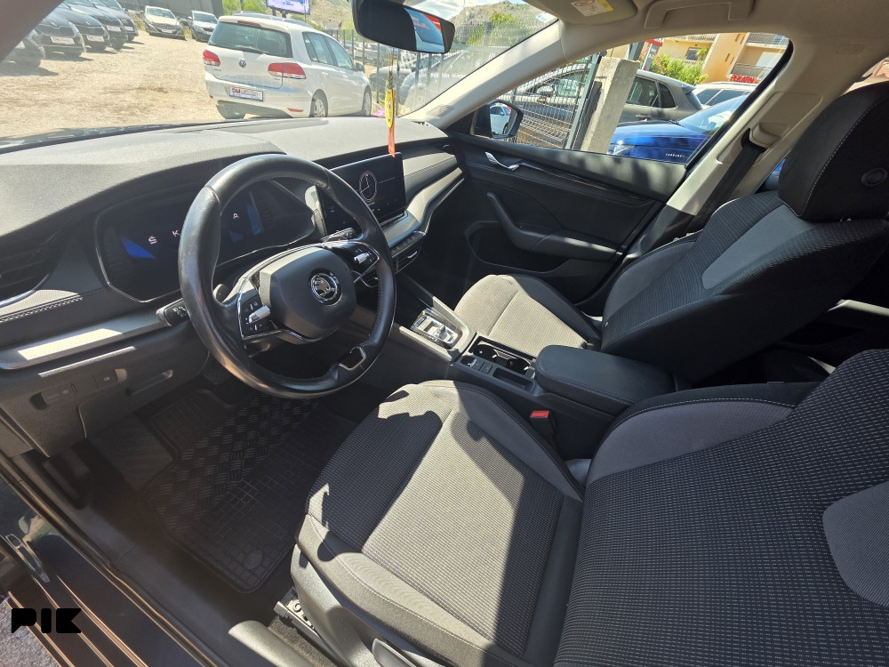 Škoda Octavia 2.0 TDI DSG/110KW/NAVI/KAMERA /LED
