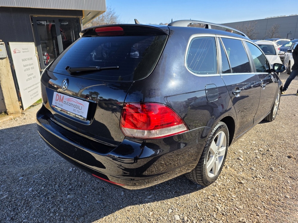 Volkswagen Golf 1.6 TDI/NAVI/PDC