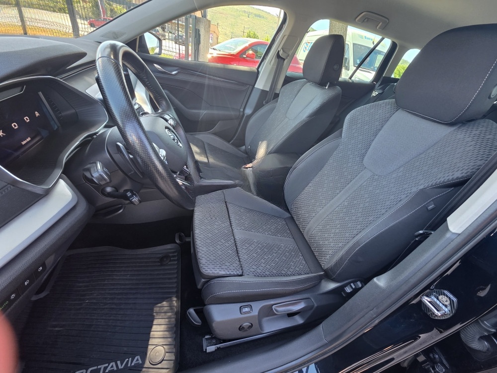 Škoda Octavia 2.0 TDI /DSG/LED/NAVI