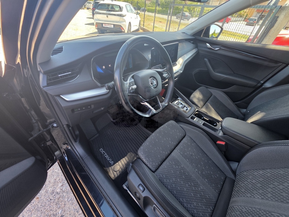 Škoda Octavia 2.0 TDI /DSG/LED/NAVI
