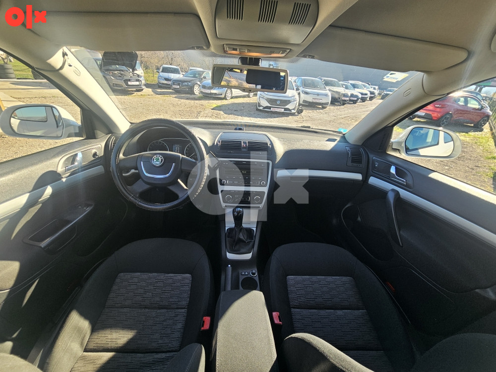 Škoda Octavia 1,6 TDI XENON