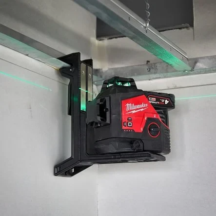 KRIŽNI LASERSKI NIVELIR M12 3PLKIT-401P SET