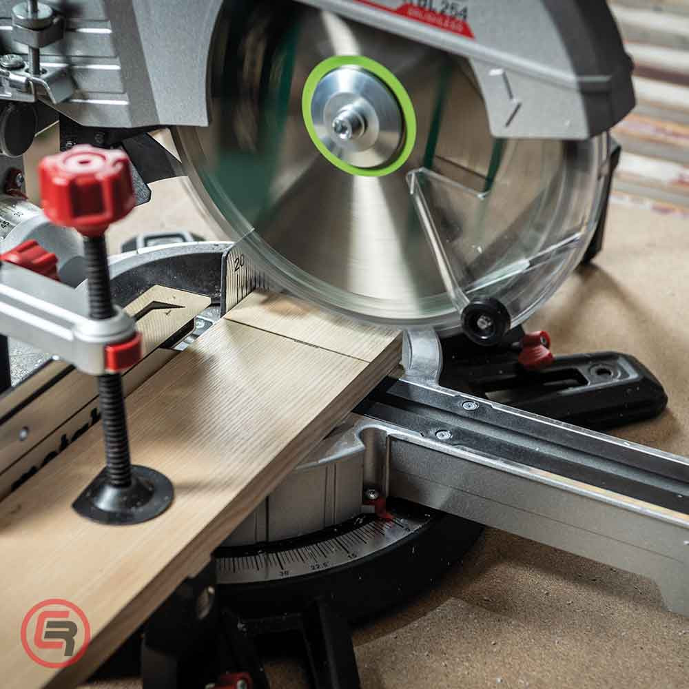 Metabo Pila Kružna Aku KGS 18 LTX BL 254 / 18 V Za Kutno Rezanje