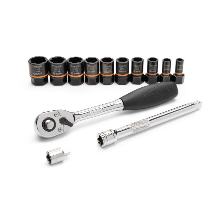 SET NAS. KLJUČEVA 1/4" I 3/8" 7-19 MM 13 KOMADA ZA OŠTEĆENE MATIC