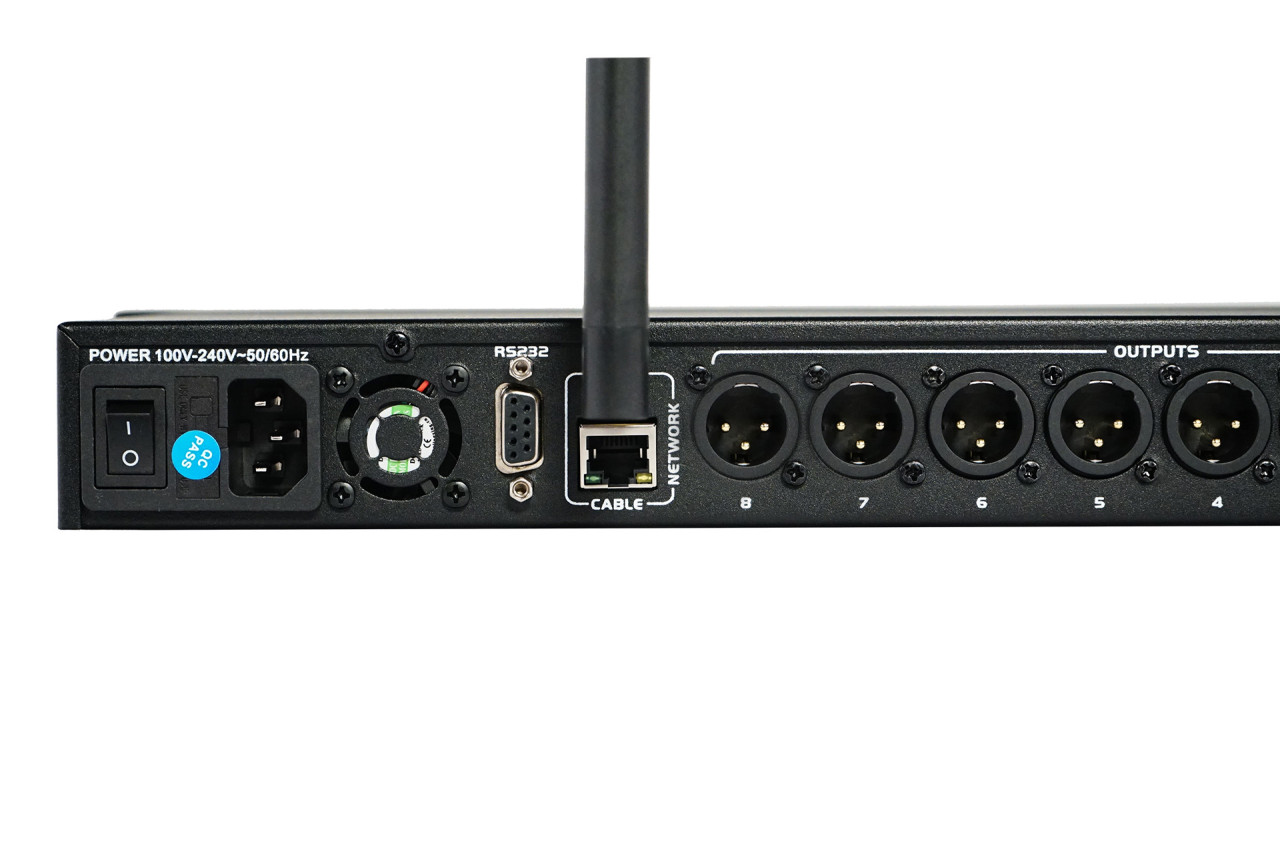 Profesionalni audio procesor s 4 ulaza/8 izlaza DP4008 FOS