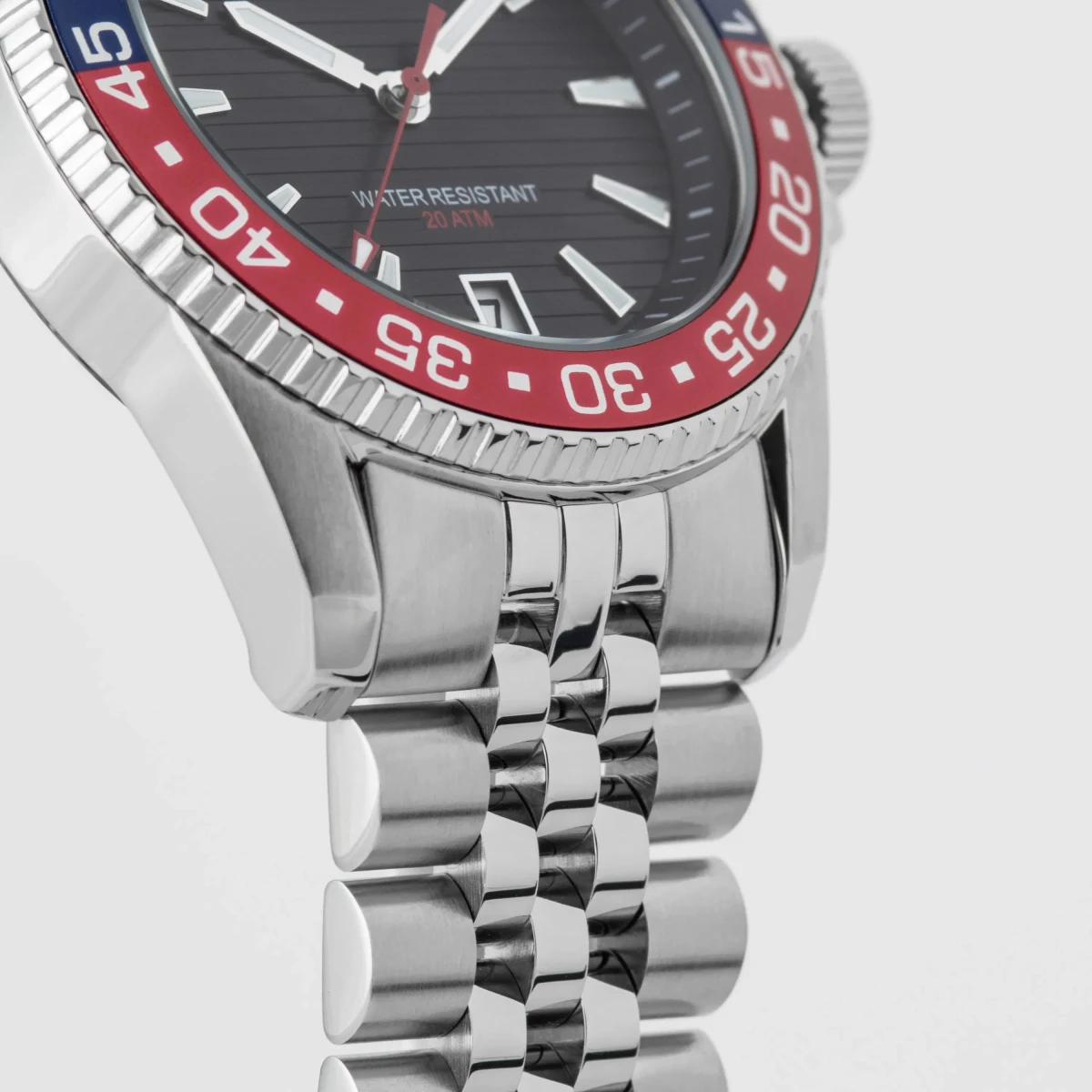 Liverpool Diver 1-2205K