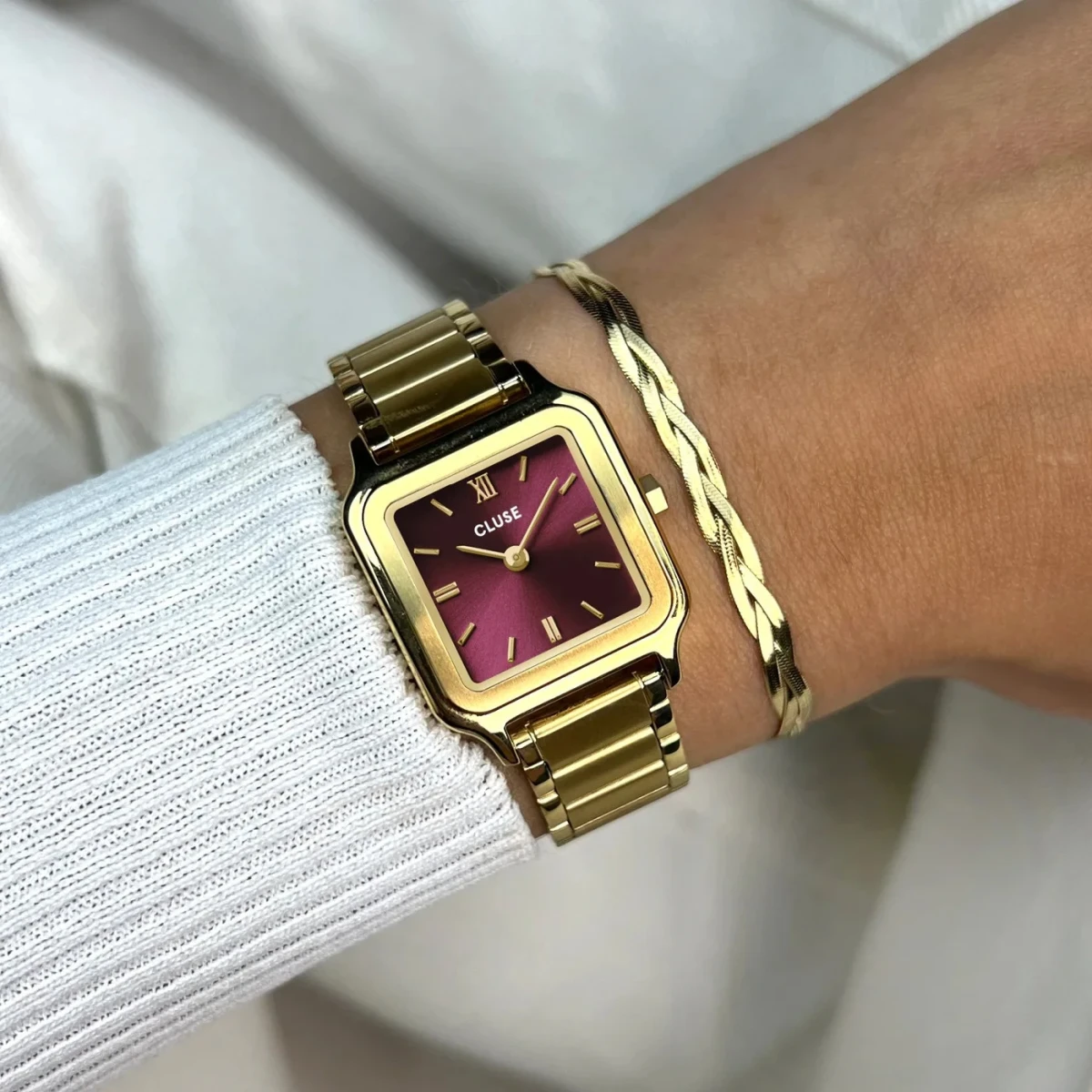 Gracieuse Petite CW11812