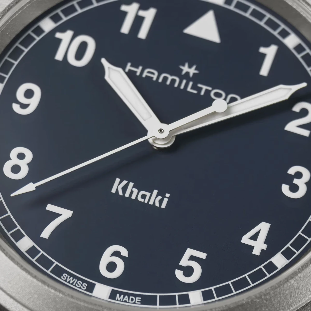 Khaki Field H69401940