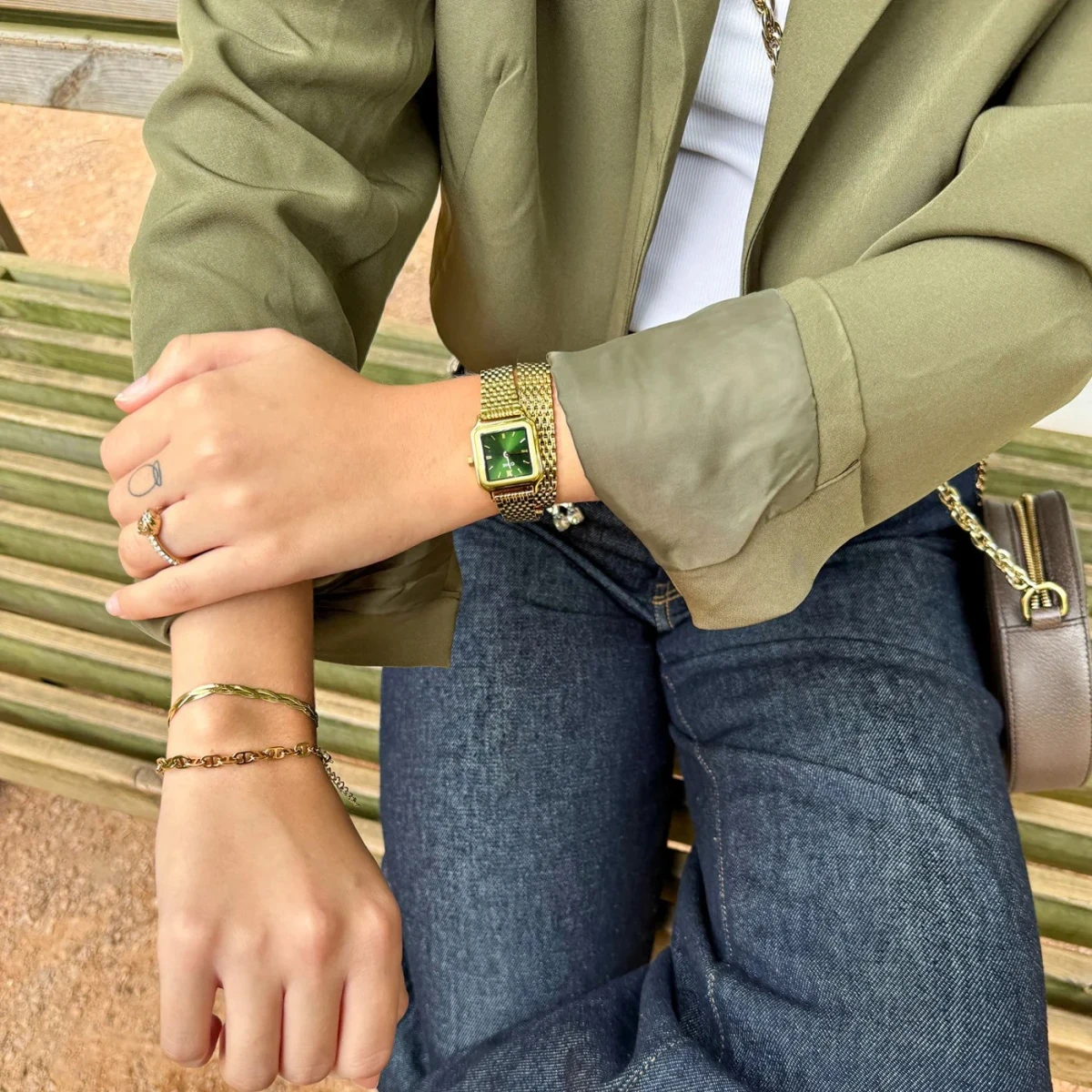 Gracieuse Petite CW11811