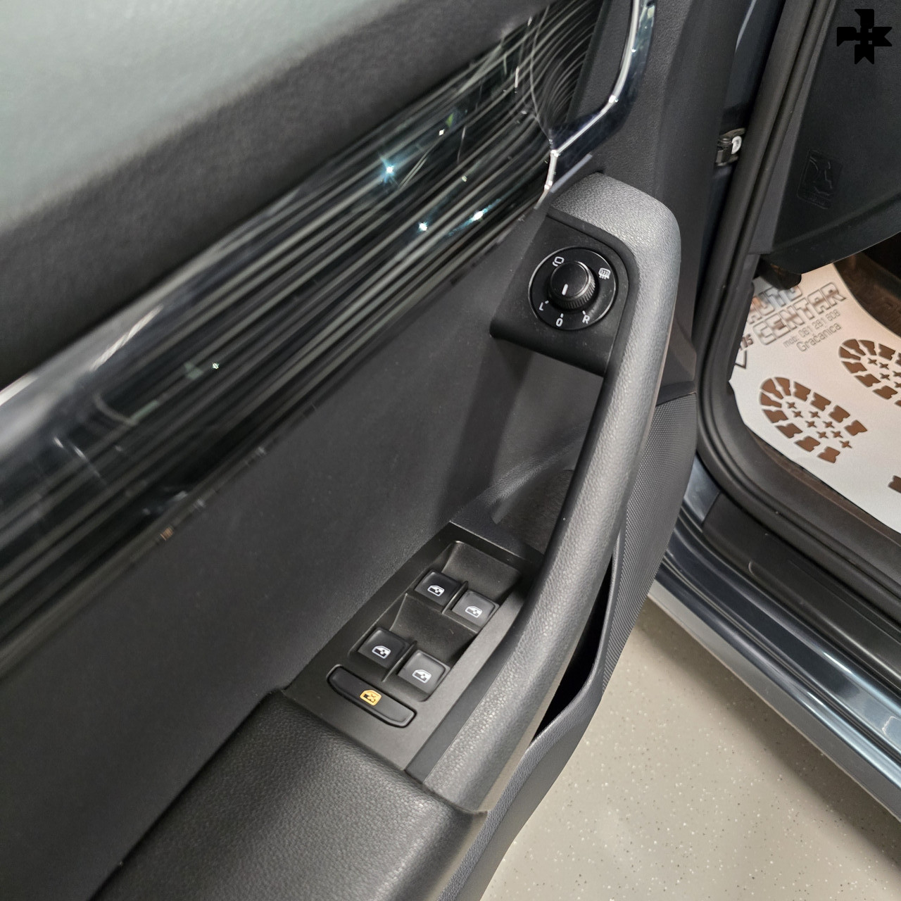 ŠKODA OCTAVIA 2019 FULL OPREMA VS AUTOS GRAČANICA