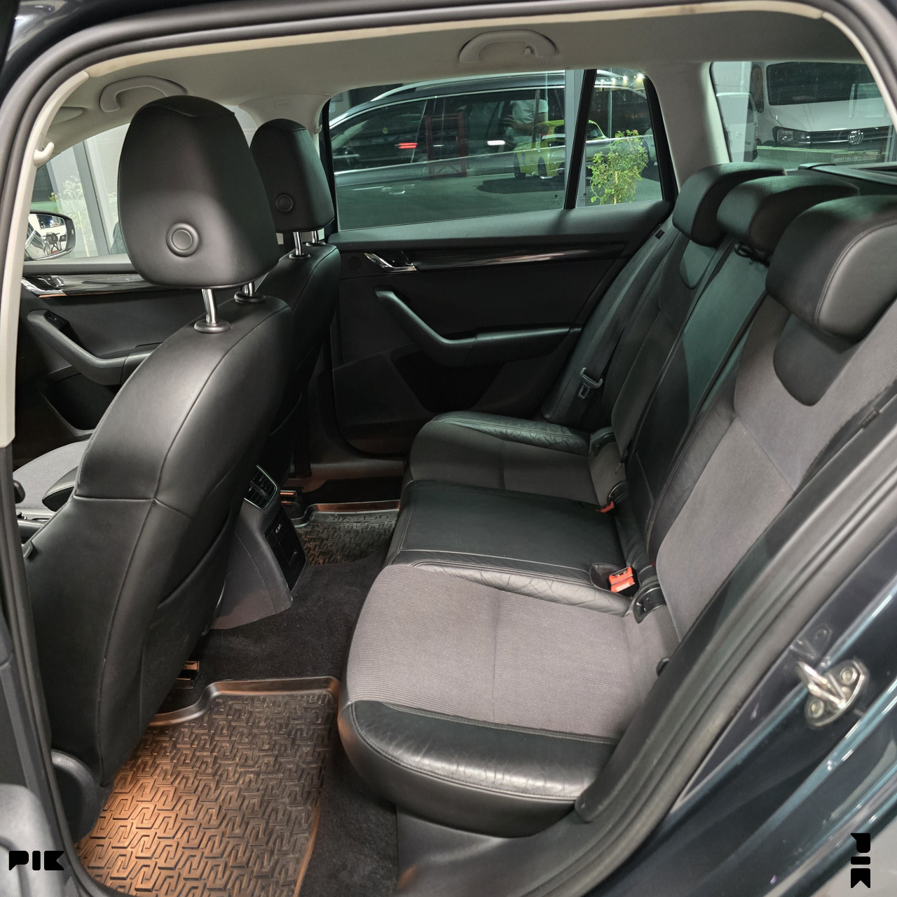ŠKODA OCTAVIA 2019 FULL OPREMA VS AUTOS GRAČANICA