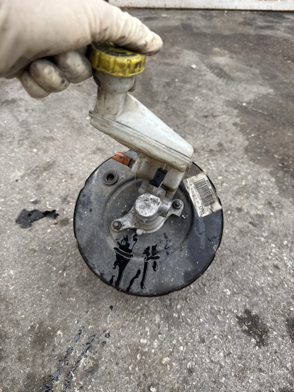 KOCIONI CILINDAR DOBOS PEUGEOT PEZO 207 9688424380
