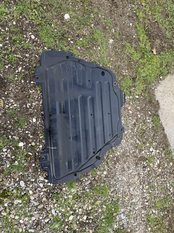 ZASTITA MOTORA SUSPLEH FREELANDER 2 06-14 6H525F002