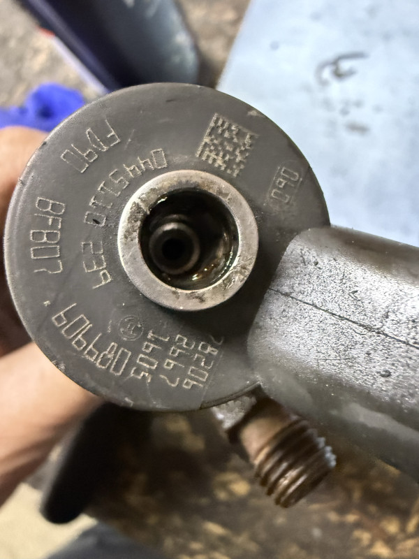 DIZNE PEUGEOT PEZO CITROEN BERLINGO FORD 1.6 HDI 0445110239