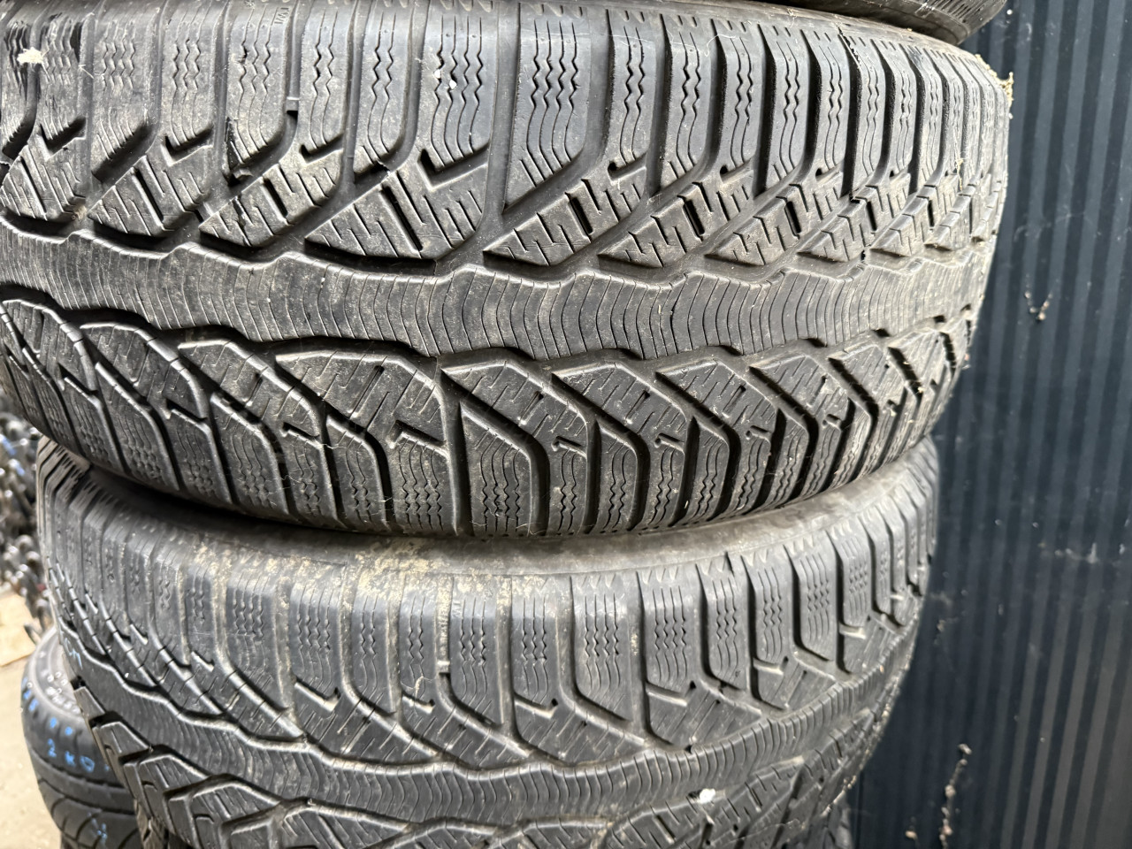 215 50 17 215/50R17 4 KOM