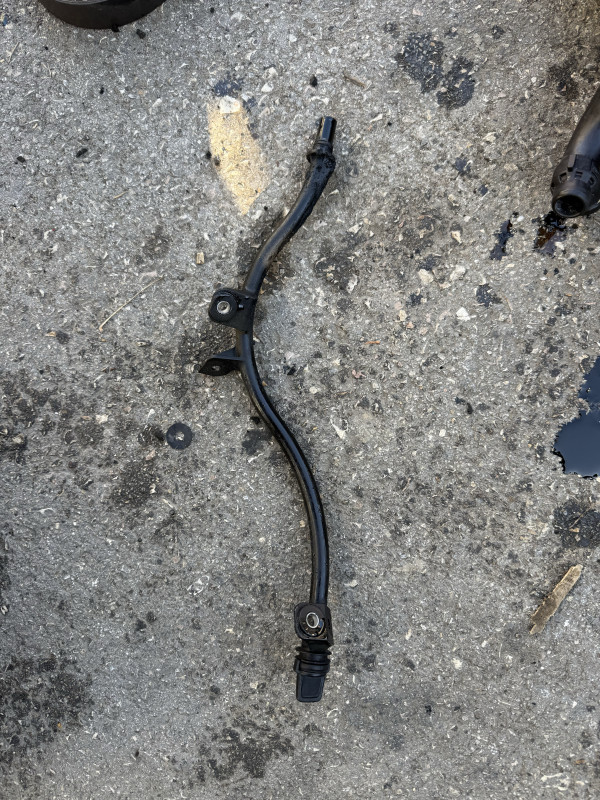 SIPKA MJERACA ULJA AUDI Q5 A4 03L103634