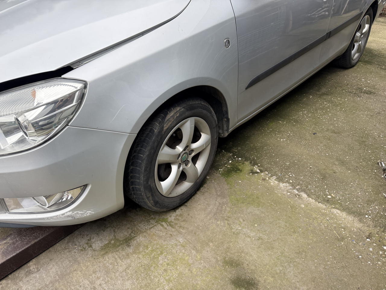 ALUMINIJSKE ALU FELNE FELGE 5X100 15 FABIA ROOMSTER