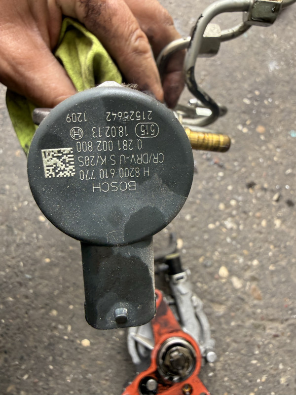 RAMPA GORIVA 2.0 DCI NISSAN H8200610223 0445214250 0281002800