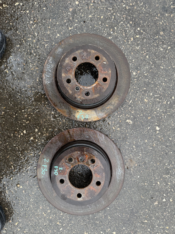 DISK PLOCA DISKOVI BMW F30 F20 X DRIVE