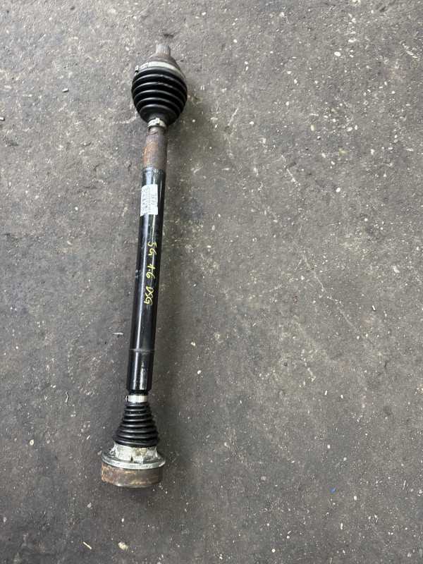 POLUOSOVINA ZGLOB GOLF 7 SKODA A7 DSG 1K0407272SP