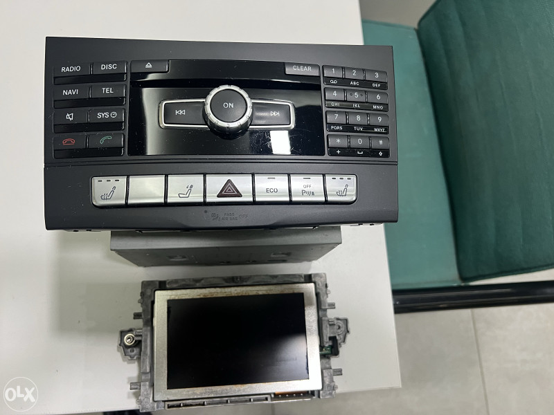 NAVIGACIJA CD RADIO MERCEDES E W212 2013 DISPLEJ LED