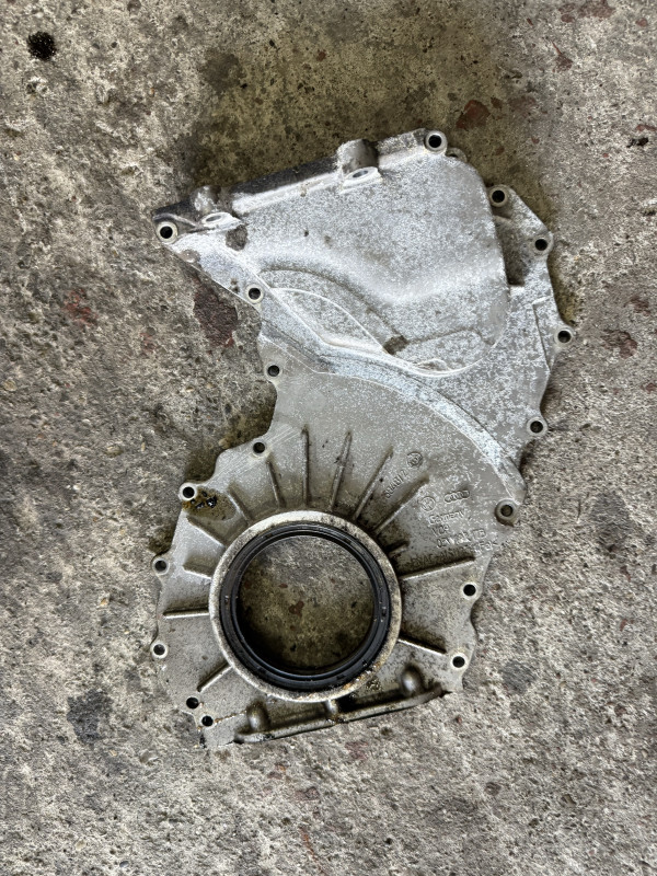 DEKLO MOTORA WV PASSAT 7 AUDI SKODA 03H103173