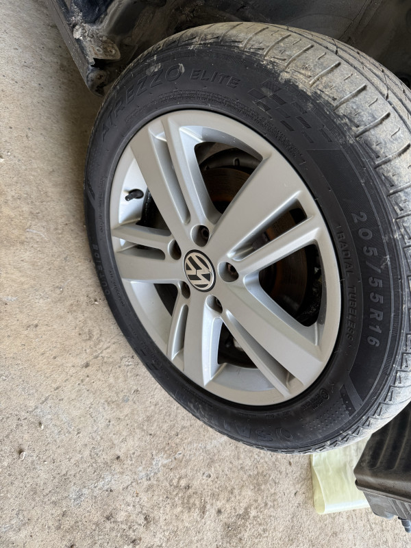 ALUMINIJSKE ALU FELGE FELNE MATCH GOLF 6 TOURAN 5X112 16