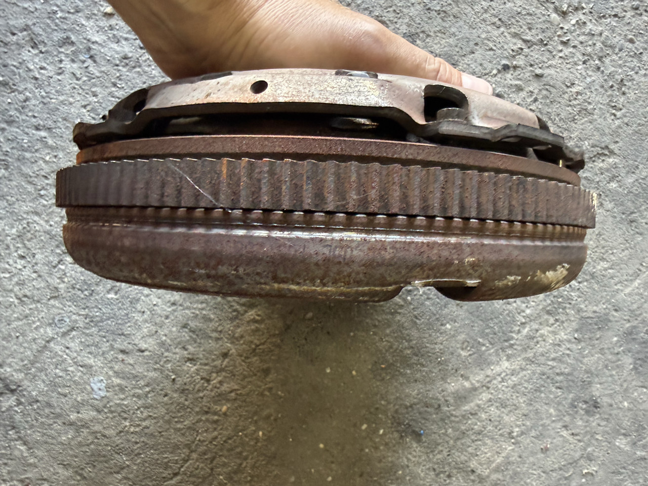 SET KVACILA ZAMAJAC SET  PASSAT 7 2.0 TDI