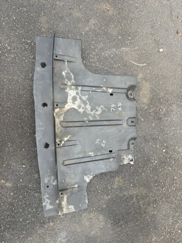 ZASTITA MOTORA SUSPLEH AUDI Q7 4L 7L8825285
