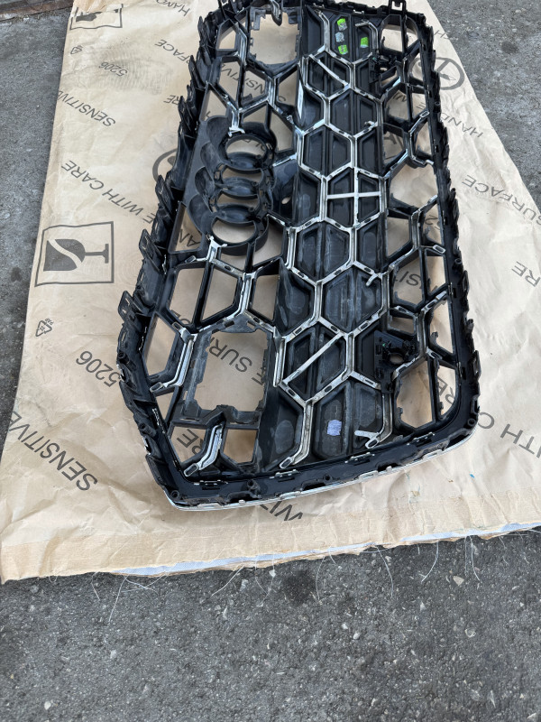 MASKA AUDI A6 4K C8 FACE LIFT S LINE 4K0853651T