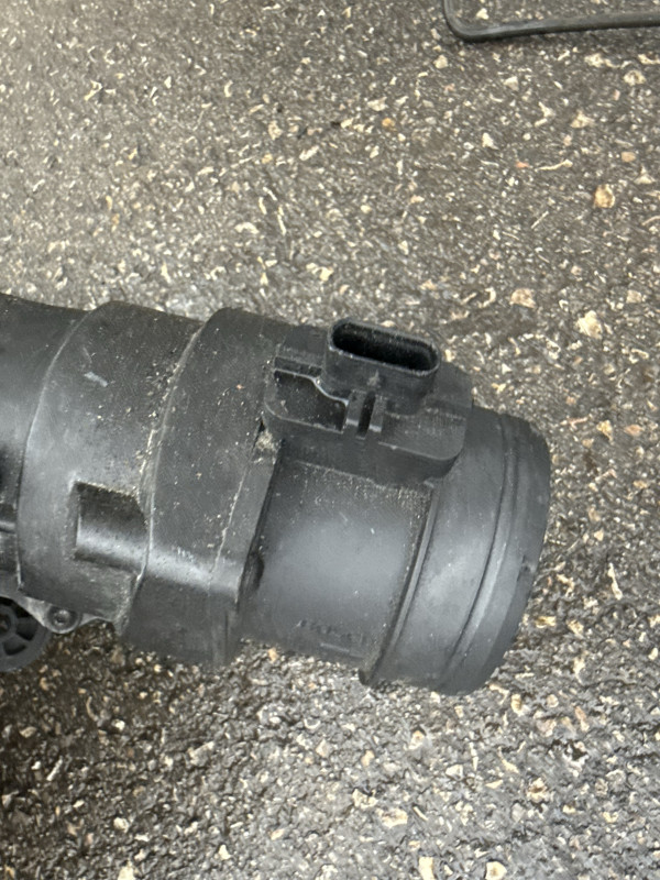 PROTOMJER ZRAKA GOLF 7 AUDI 03L906461A