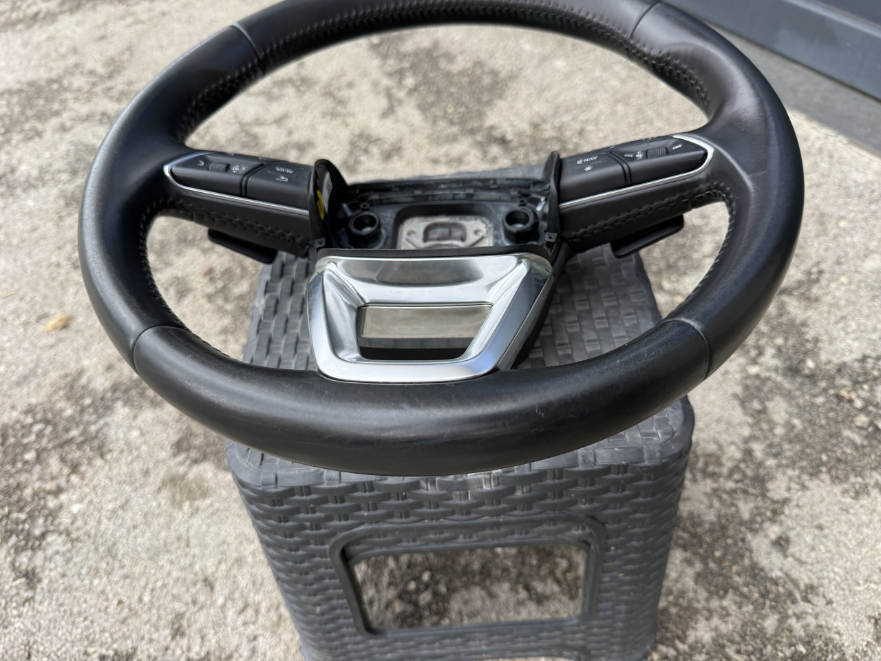 VOLAN AUDI A4 B9 A5 8W F5 Q7 4M Q8