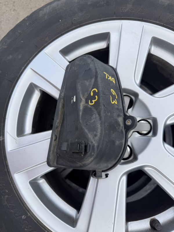 POKLOPAC ZUPCASTOG DKL POLO 2G SKODA 04E109108J