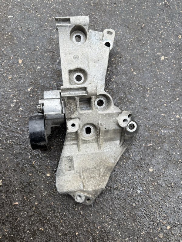 NOSAC ALTERNATORA RENAULT NISSAN 8200669494