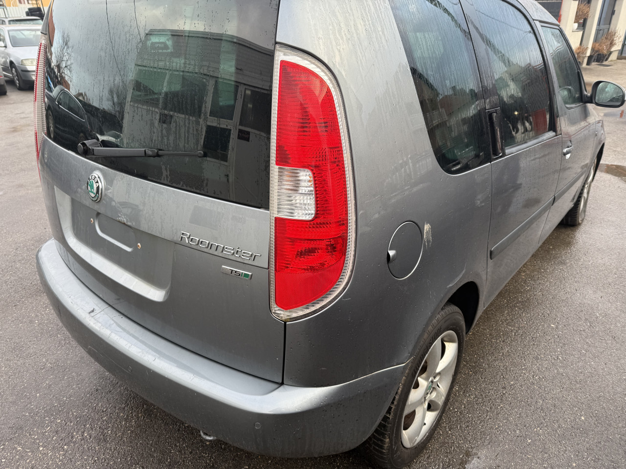 DIJELOVI SKODA ROOMSTER FABIA FABIJA 1.2 TSI CBZ