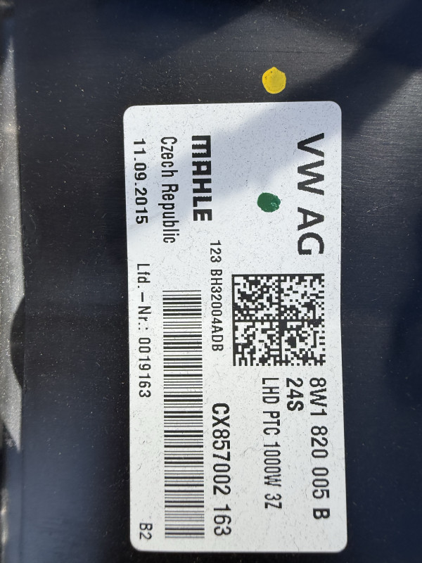 KUTIJA KUCISTE MOTORIC GRIJANJA VENTILATOR AUDI A4 B9 8W1820005B