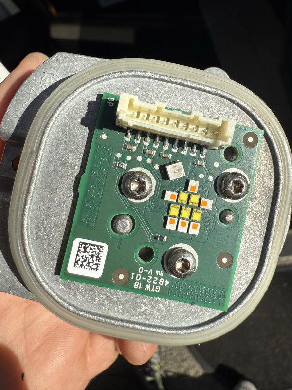 BALAST LED MODUL AUDI MERCEDES 1305715306 GTW 18 4822-01