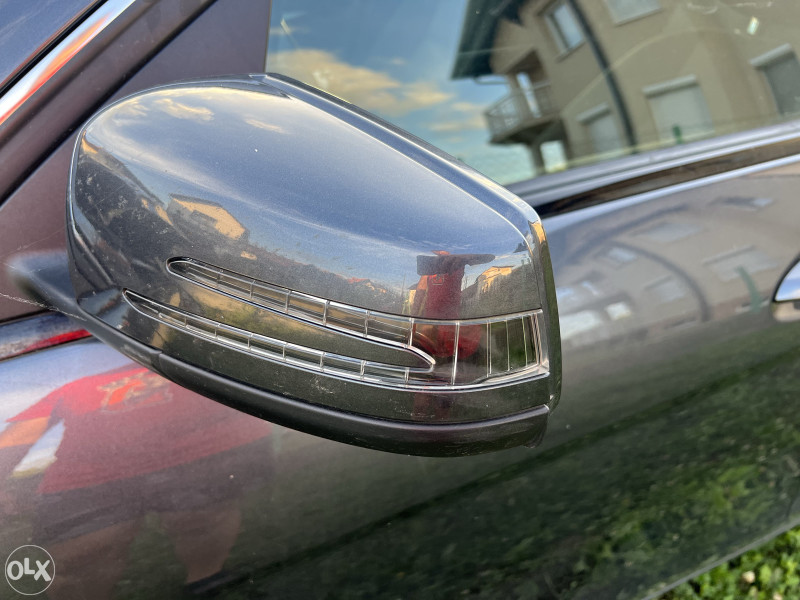 RETROVIZOR MERCEDES W204 C FACE LIFT LIJEVI DESNI