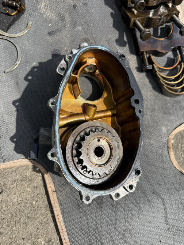DEKLO BREGASTE GOLF GTI SKODA AUDI 06F103530P