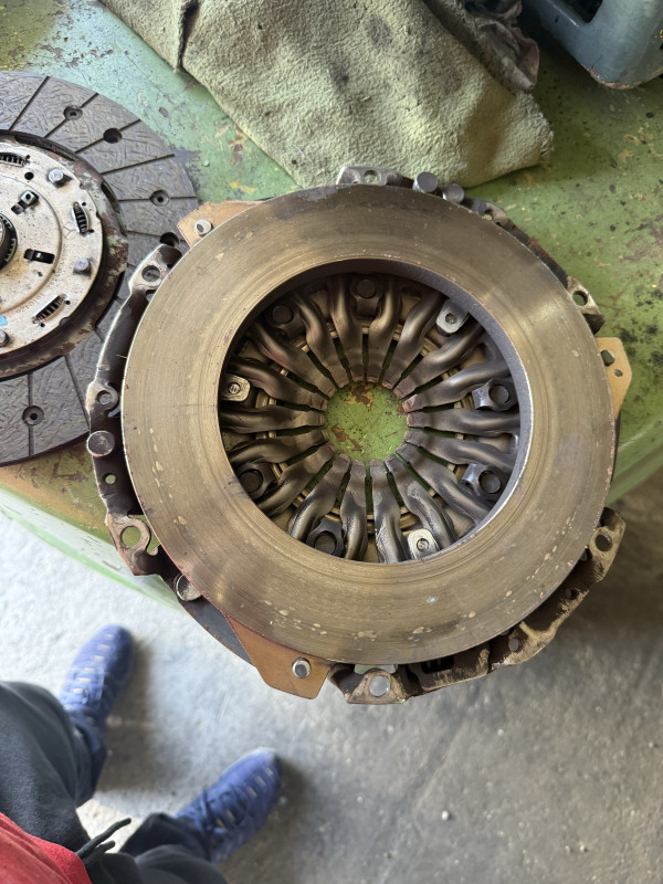 ZAMAJAC MERCEDES CLA A W176 W246 A2700300205 A0262500501