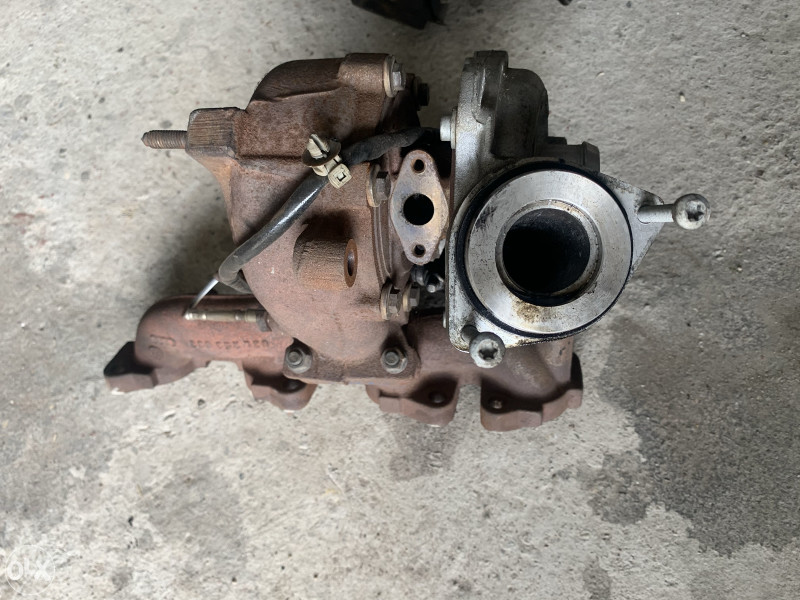 TURBINA AUDI A4 8K A5 8T Q5 8R 2.0 TDI