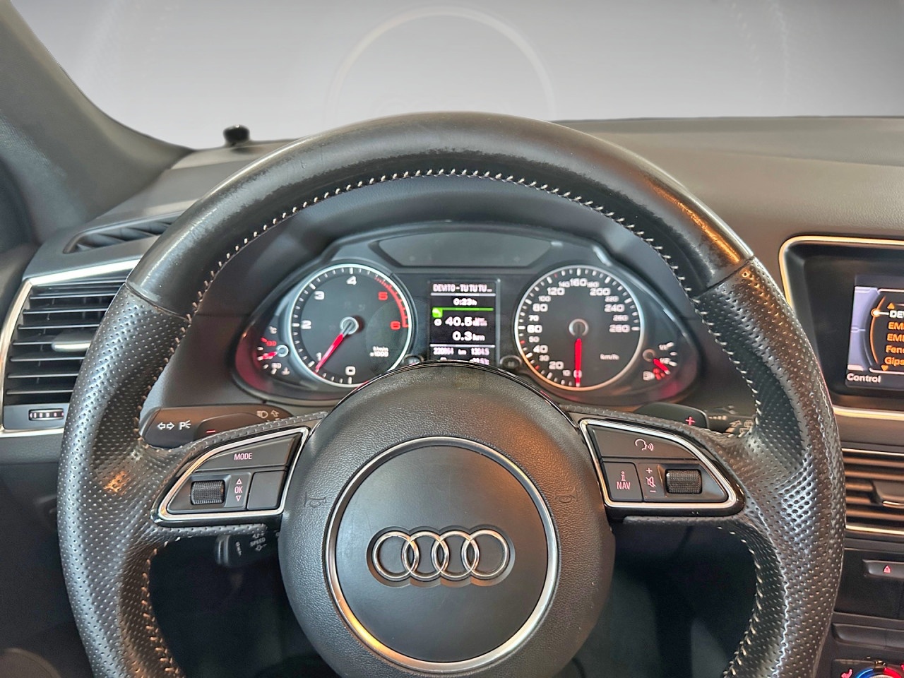 Audi Q5 2.0 TDI Quattro S line S tronic 190 KS  Kamera Grijači