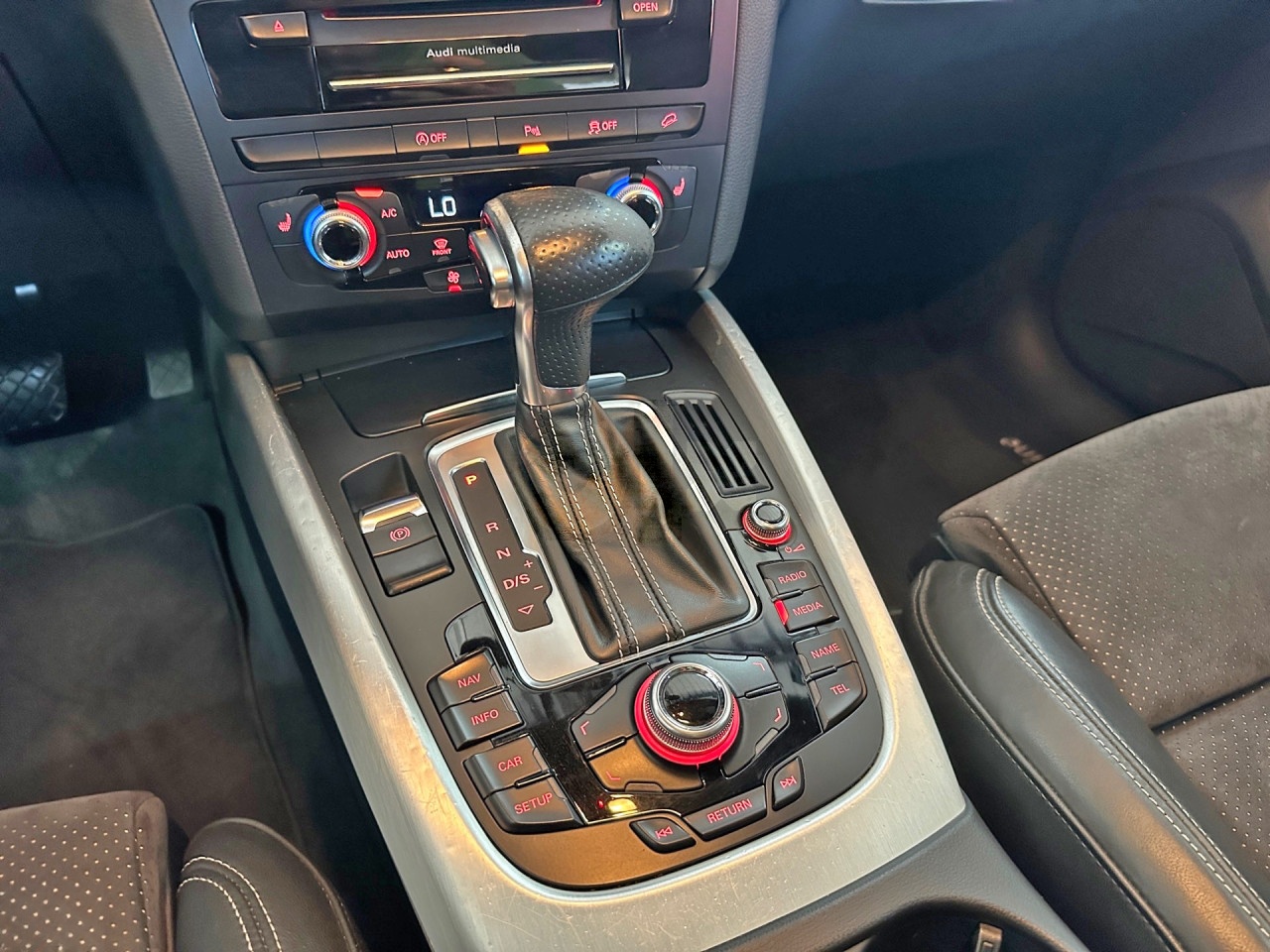 Audi Q5 2.0 TDI Quattro S line S tronic 190 KS  Kamera Grijači