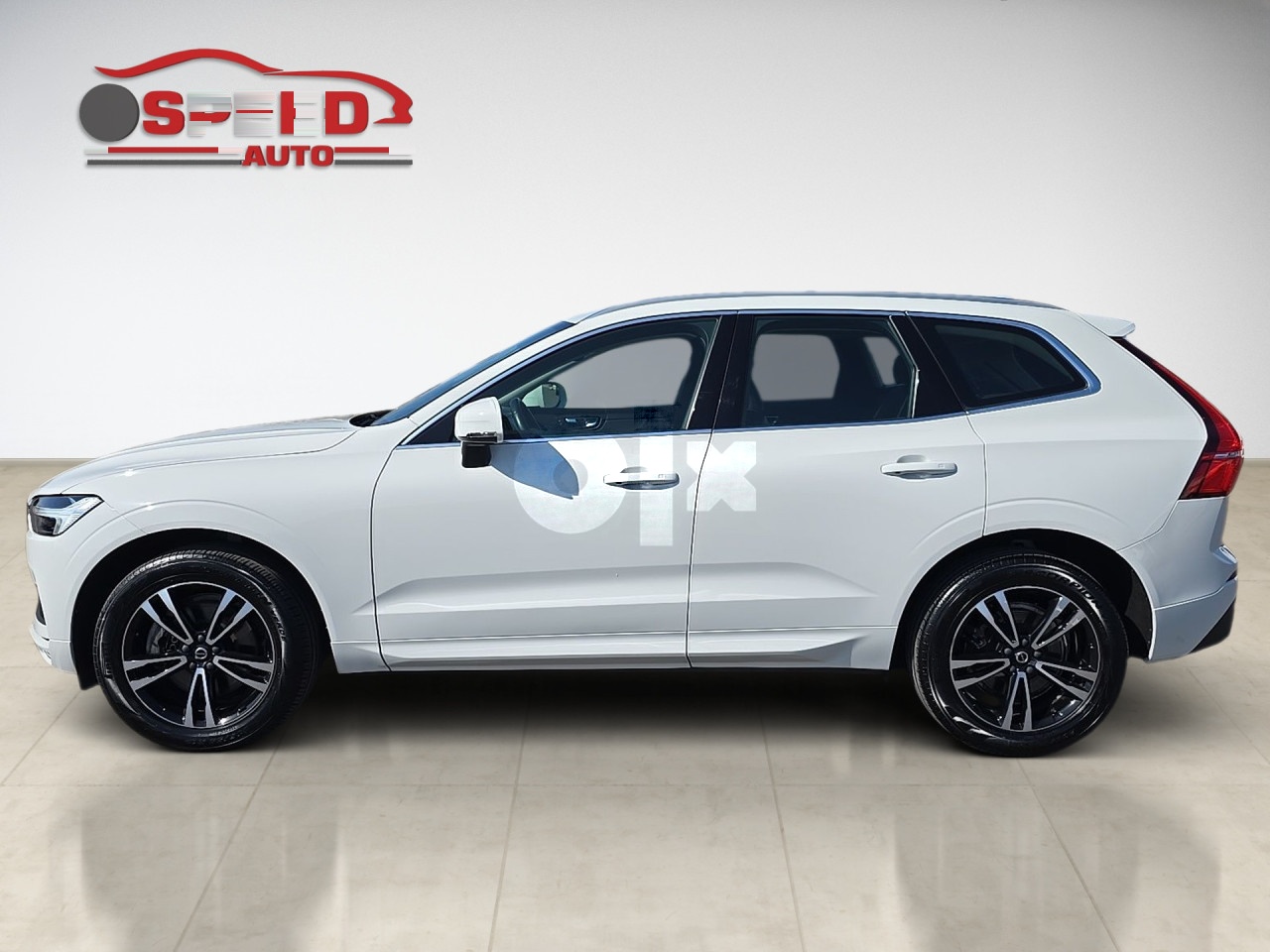 VOLVO XC60 B4D MOMENTUM PRO   AWD   AUTOMATIK