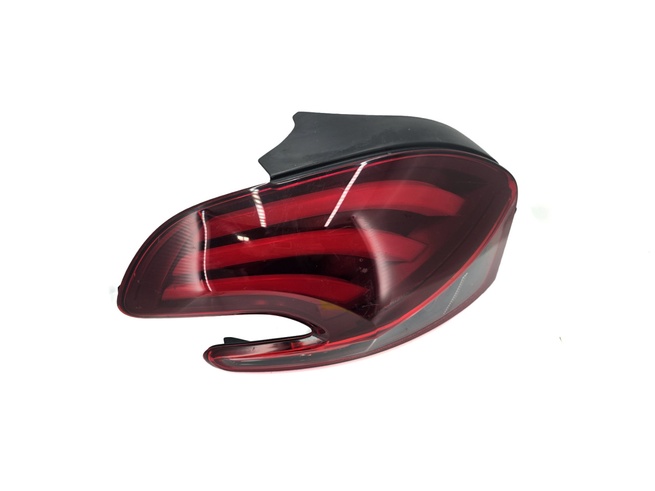 STOP SVJETLO PEUGEOT 208 L/OEM:9810343080 D/OEM:9825601180