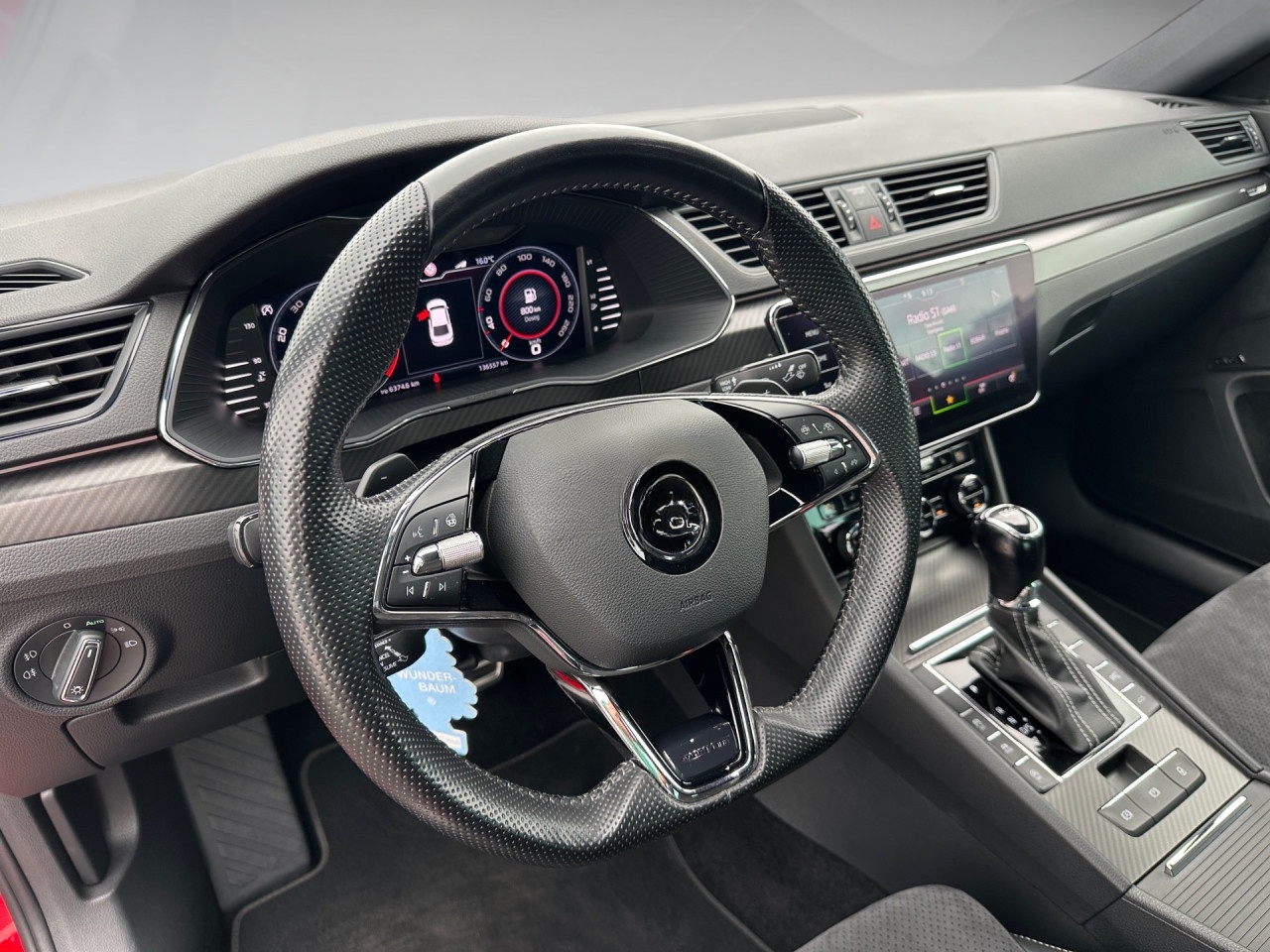 Škoda Superb 2.0 TDI DSG Sportline 200KS  ACC  Memorija  Kamera